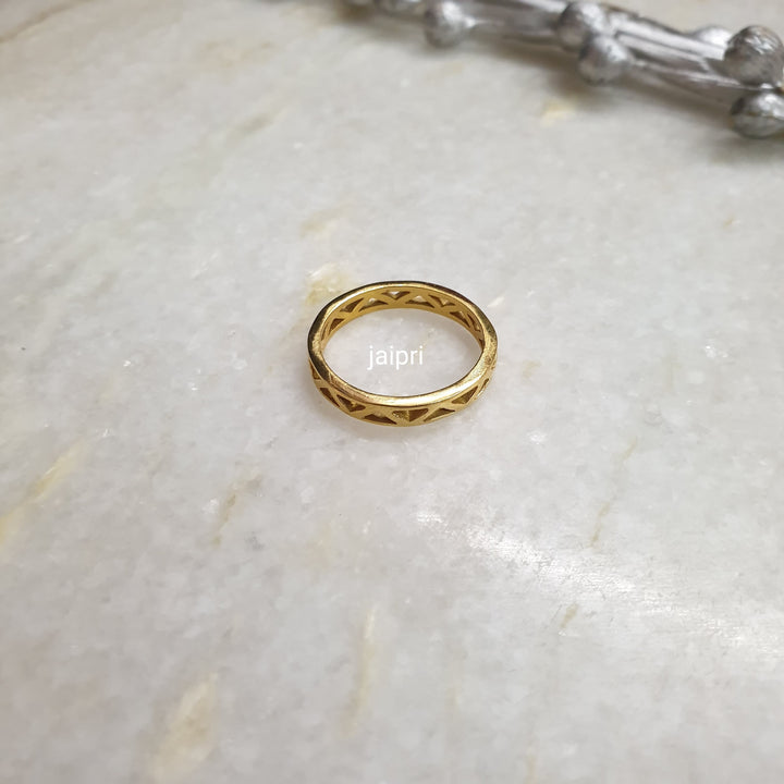 Gold Geometric Ring | (Size US 7) Fashionable