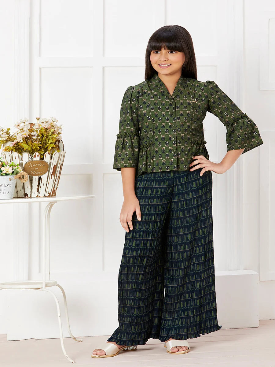 Casual Green Pant Set for Kids | Soft Fabric & Stylish Look