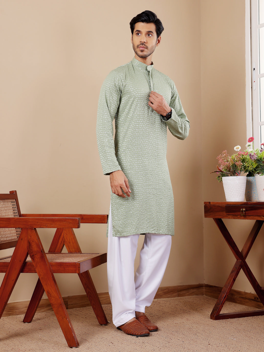 Men’s Kurta Pajama Set in Pastel Green with Chikankari Embroidery for Festivities