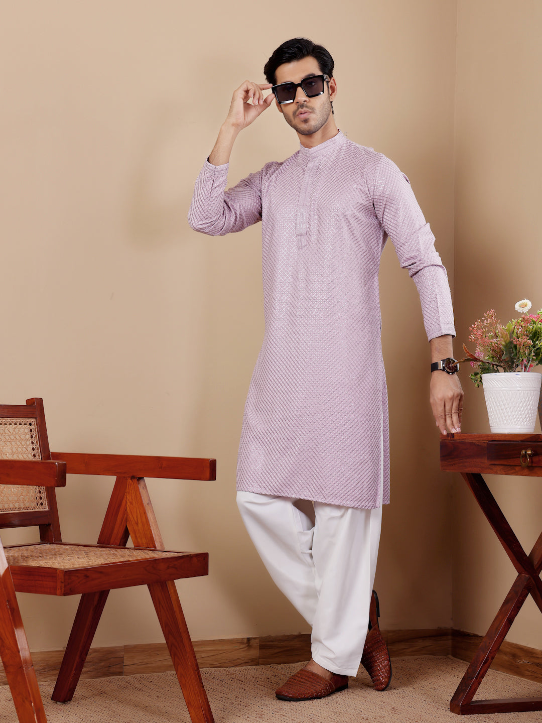 Men’s lavender Viscose kurta with Chikankari detailing and luxurious art silk bottoms for cultural events.