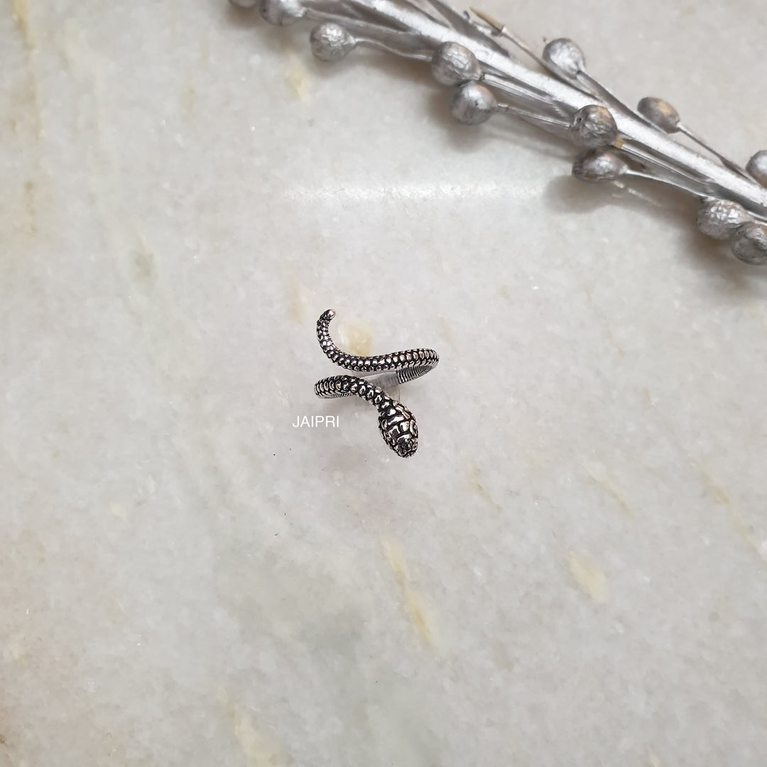 Delicate Snake | Adjustable Ring Fashionable