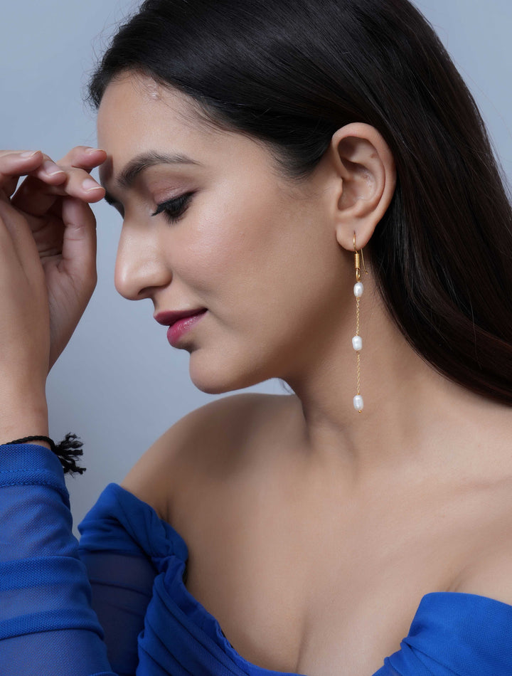 Baroque Pearl | Dainty Earrings Trendy