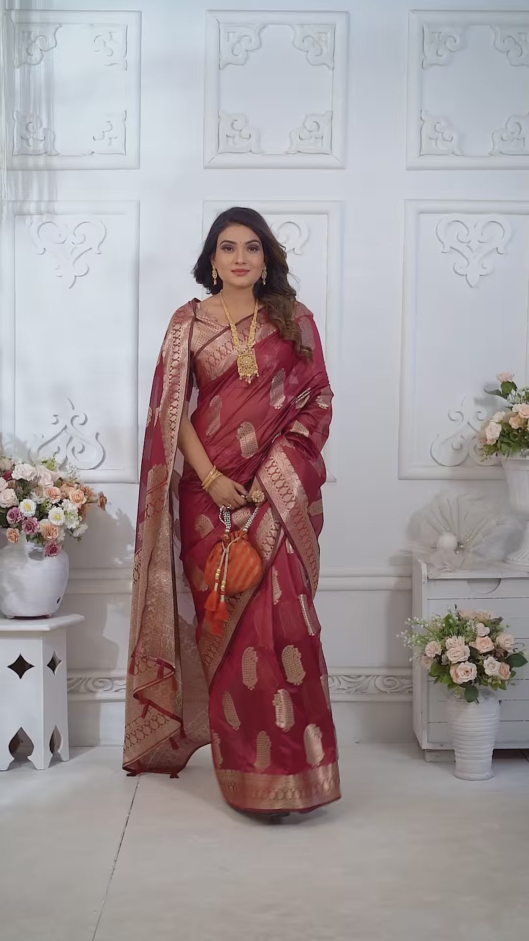 Luxurious Organza Saree | Wevon Gold Jari Embellished for Royal Look