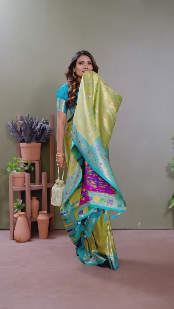 Royal Banarasi Tissue Silk Saree | Heavy Wevon Designer Art