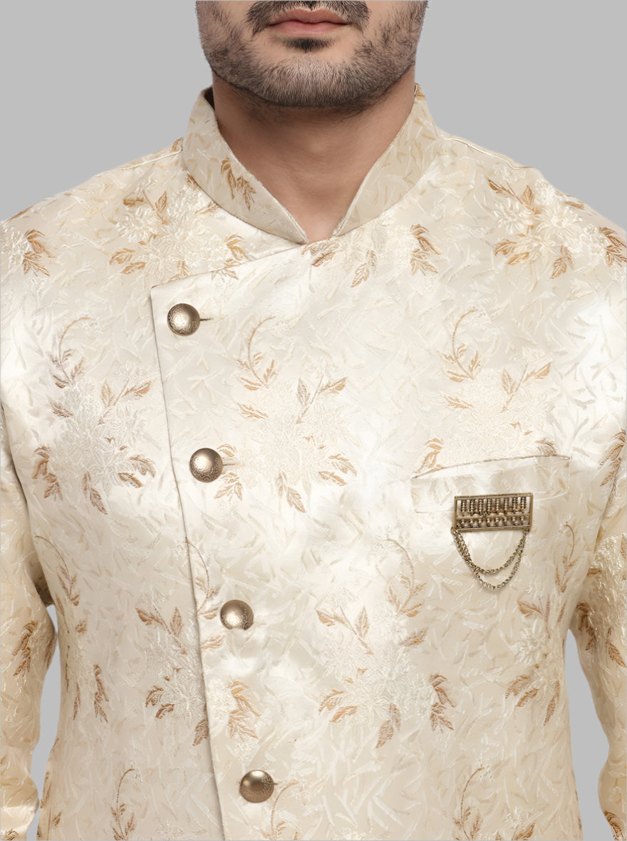 Step out in style with the Printed Cream & Brown Semi Indowestern, a must-have for men looking to elevate their ethnic wear in the USA.