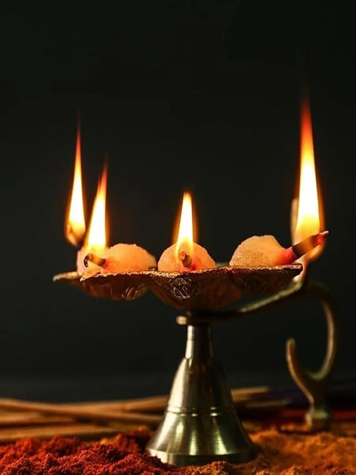 Round Cotton Wicks for Diya With Chandan Tip Pack of 500 Pieces