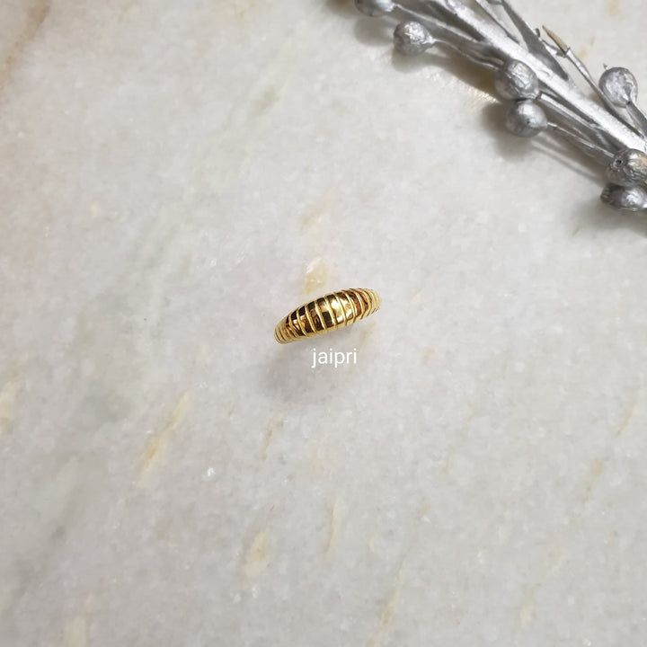 Gold Band | Ring (Size US7) Exclusive