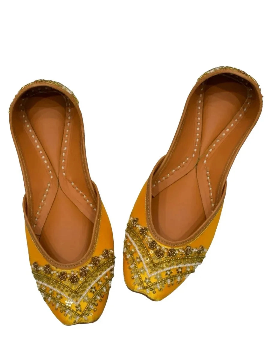 Festive Sunshine Jutti | Traditional Indian Jutti with Luxurious Detailing
