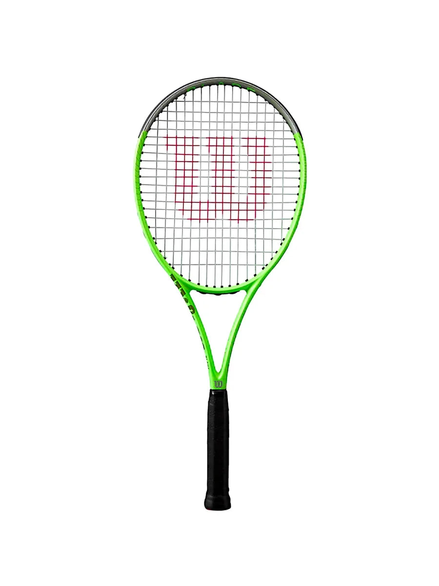 Wilson Blade Feel RXT 105 Tennis Racket - Enhanced Control and Power for Competitive Play, Ideal for Tennis Enthusiasts