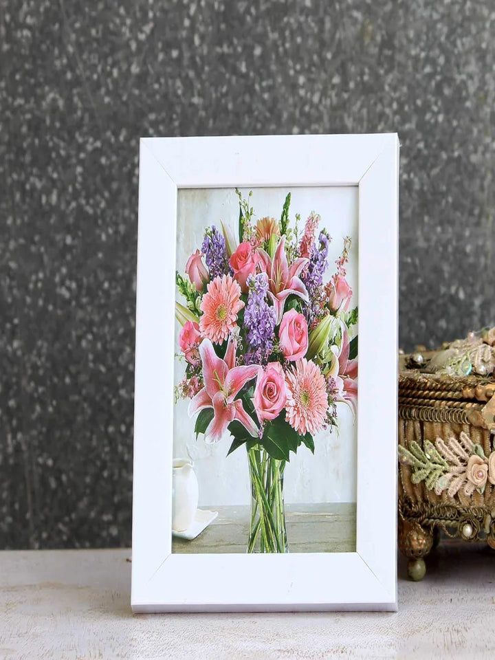 Eye-Catching Modern Photo Frame | Display Art & Memories Stylishly
