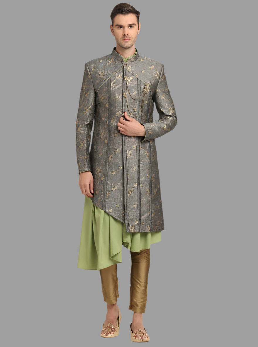 Grey Indo Western set for men, featuring Jacquard fabric and a mandarin collar, perfect for weddings and formal events.